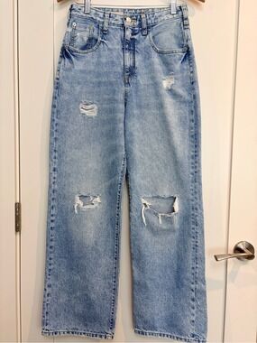 Pilcro Anthropologie Distressed Wide Leg Jeans 26 High Rise Light Wash